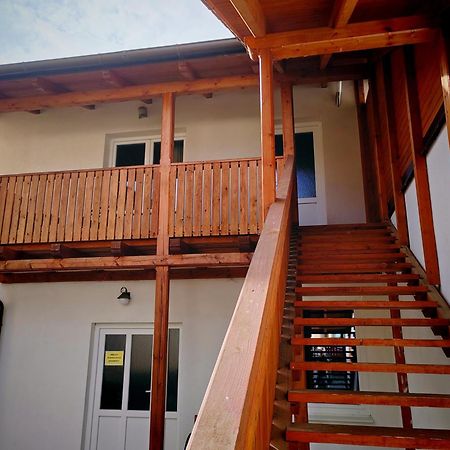Apartman Sazava Exterior photo